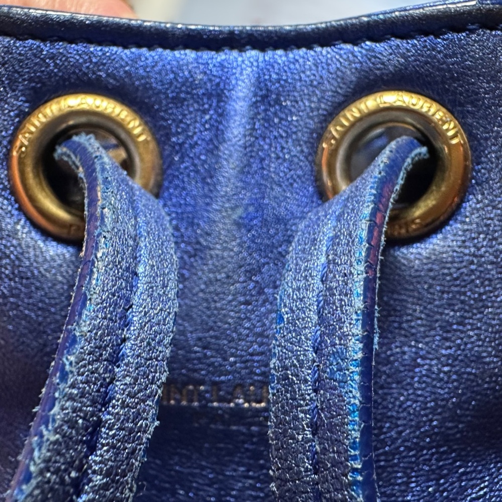 Saint Laurent Metallic Cobalt Blue Leather Emmanuel 2-way Crossbody Bucket Bag - Picture 12 of 15